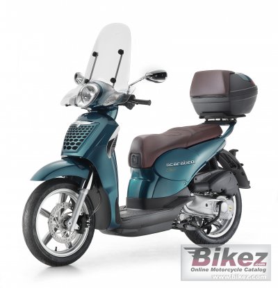 2011 Aprilia Scarabeo 200ie photo